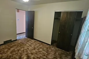573 Gordon Ave, Calumet City, IL 60409 - Photo 9