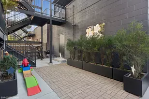 1545 W Diversey Pkwy, Chicago, IL 60614 - Photo 27