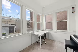 2024 W Superior St, Chicago, IL 60612 - Photo 15