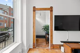 2024 W Superior St, Chicago, IL 60612 - Photo 5