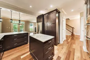 1022 Hickory Dr, Western Springs, IL 60558 - Photo 9