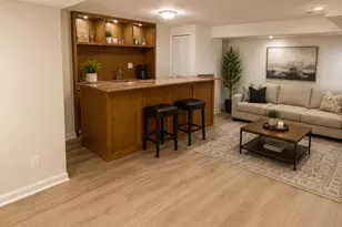 2485 Reflections Dr, Aurora, IL 60502 - Photo 9
