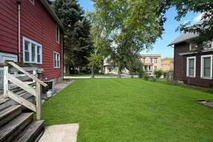 2333 Walnut St, Blue Island, IL 60406 - Photo 9