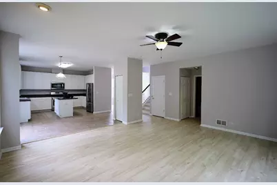 771 S Sienna Drive, Round Lake, IL 60073 - Photo 17