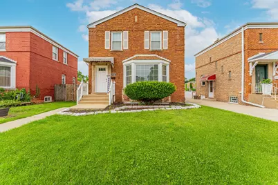 9144 S Utica Avenue, Evergreen Park, IL 60805 - Photo 1
