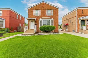 9144 S Utica Ave, Evergreen Park, IL 60805 - Photo 1
