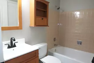 1546 Williamsburg Dr, Schaumburg, IL 60193 - Photo 17