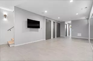 2109 W Race Ave, Chicago, IL 60612 - Photo 25