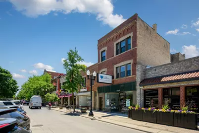 4754 N Lincoln Avenue #3, Chicago, IL 60625 - Photo 1