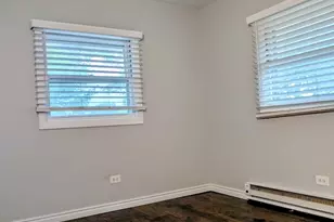 9907 W 58th St, Countryside, IL 60525 - Photo 7