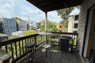 1340 N Campbell Ave, Chicago, IL 60622 - Photo 5