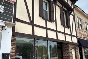 5746 N Milwaukee Ave, Chicago, IL 60646 - Photo 1