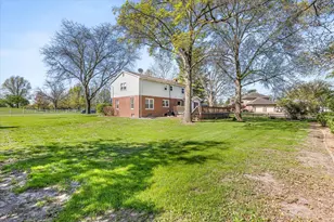 8 Groveland St, Streator, IL 61364 - Photo 41