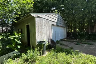 244 W Homer St, Freeport, IL 61032 - Photo 7