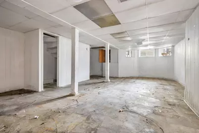 1907 W Irving Park Road, Chicago, IL 60613 - Photo 23