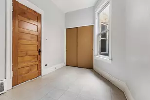 1907 W Irving Park Rd, Chicago, IL 60613 - Photo 19