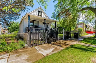 7549 S St Lawrence Ave, Chicago, IL 60619 - Photo 3