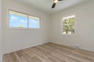 2541 75th St, Woodridge, IL 60517 - Photo 23