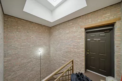 212 E 44th Street #3, Chicago, IL 60653 - Photo 21