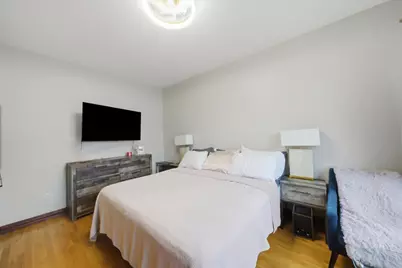212 E 44th Street #3, Chicago, IL 60653 - Photo 19