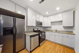 212 E 44th St, Chicago, IL 60653 - Photo 5