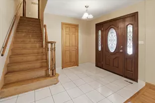 160 Fairfield Way, Bloomingdale, IL 60108 - Photo 3