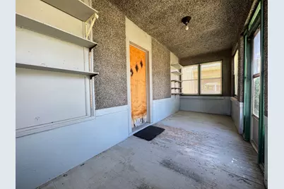 637 Crosat Street, Lasalle, IL 61301 - Photo 7