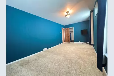 637 Crosat Street, Lasalle, IL 61301 - Photo 11