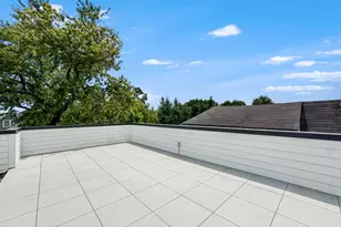 1728 N Sawyer Ave, Chicago, IL 60647 - Photo 25
