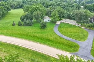 1742 Wolverine Rd, Dixon, IL 61021 - Photo 21