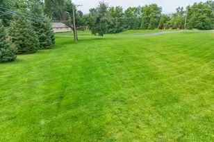 1742 Wolverine Rd, Dixon, IL 61021 - Photo 9