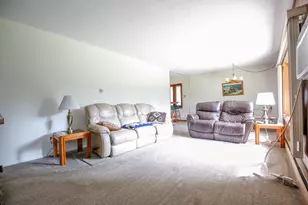 1742 Wolverine Rd, Dixon, IL 61021 - Photo 7