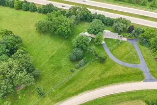 1742 Wolverine Rd, Dixon, IL 61021 - Photo 5