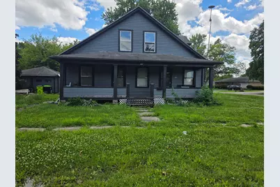 702 Locust Street, Carthage, IL 62321 - Photo 1