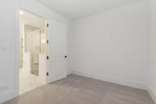 11175 Lizmore Ln, Orland Park, IL 60467 - Photo 27