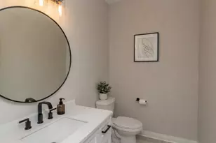 1110 S 3rd Ave, Maywood, IL 60153 - Photo 9