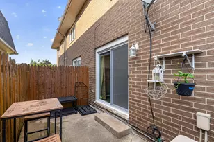 613 E 3rd St, Lockport, IL 60441 - Photo 29