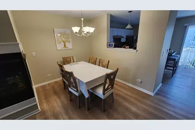 305 Holiday Lane, Hainesville, IL 60073 - Photo 9