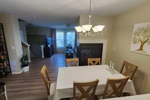 305 Holiday Ln, Hainesville, IL 60073 - Photo 11