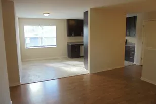 1511 Lotus Dr, Round Lake Beach, IL 60073 - Photo 5