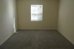 1511 Lotus Dr, Round Lake Beach, IL 60073 - Photo 29