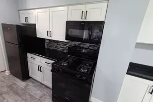 220 S Roselle Rd, Schaumburg, IL 60193 - Photo 5