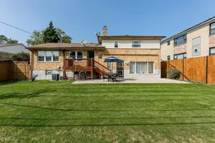 120 Concord Dr, Melrose Park, IL 60160 - Photo 21