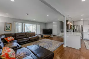 120 Concord Dr, Melrose Park, IL 60160 - Photo 9