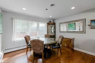 120 Concord Dr, Melrose Park, IL 60160 - Photo 7
