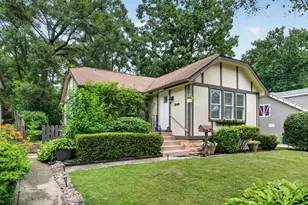 7148 W 109th Pl, Worth, IL 60482 - Photo 1