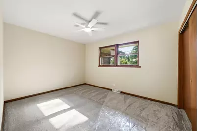 9041 S 84 Court, Hickory Hills, IL 60457 - Photo 19