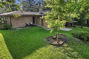 9041 S 84 Ct, Hickory Hills, IL 60457 - Photo 43
