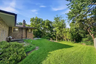 9041 S 84 Court, Hickory Hills, IL 60457 - Photo 31