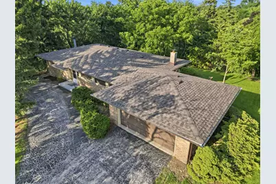 9041 S 84 Court, Hickory Hills, IL 60457 - Photo 1